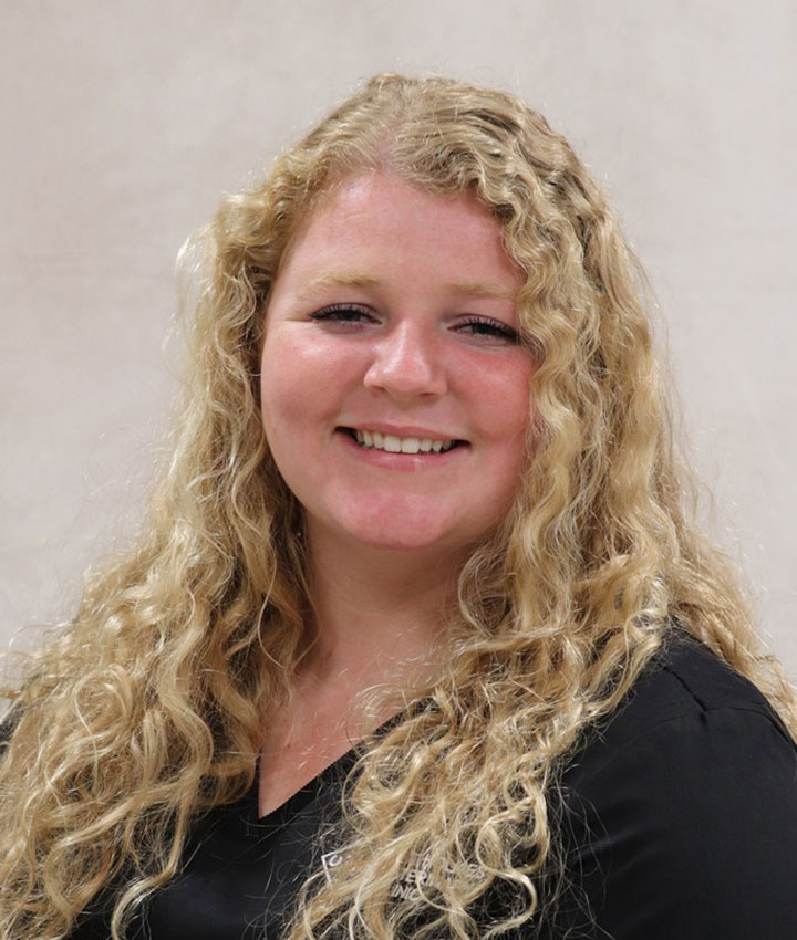 Portrait of Lexi Raber